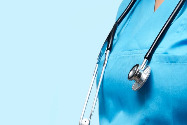 doktor lekar pexels-printexstar-11623619