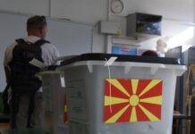 ВЛАСТА И ОПОЗИЦИЈАТА ВО ВЕРБАЛНА ВОЈНА ОКОЛУ НОВОТО ГЛАСАЊЕ: Фрлените ракавици за предвремени избори никако да се прифатат