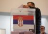 Затворени избирачките места во Србија: Ноќ на одлука – Александар Вучиќ или Студентите?