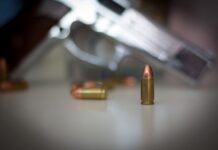 Малолетник од Боговиње ранет во стомакот од случајно испукан куршум