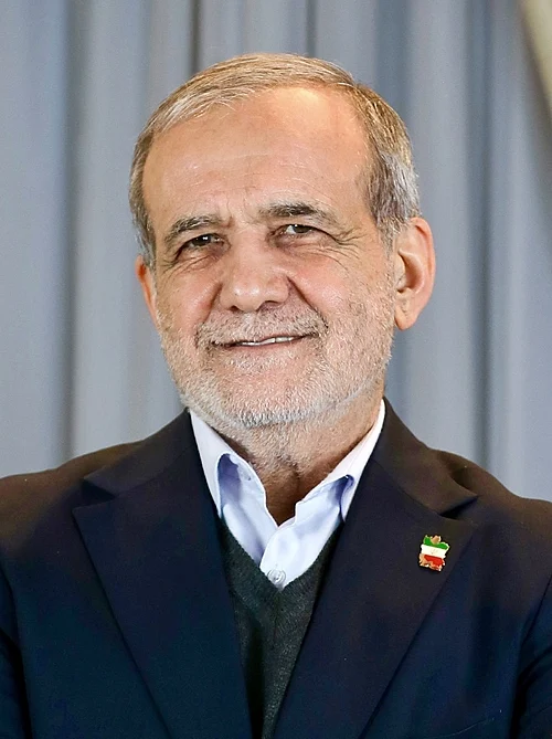 Masoud_Pezeshkian_2025_(cropped).jpg (1)