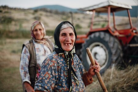 Жените на село работат без плата, а само 5 отсто поседуваат имот