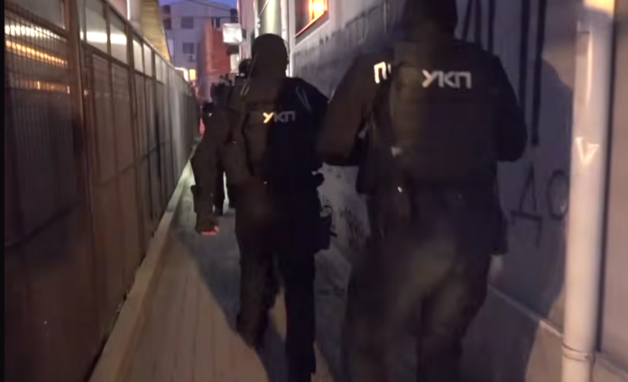 policija apsi srbija video mup