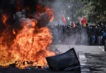 Париз се подготвува за нов бран протести: Затворени Лувр и други музеи, 70.000 припадници на безбедносните сили распоредени низ Франција