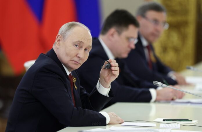 Slovak Prime Minister Robert Fico visits Moscow