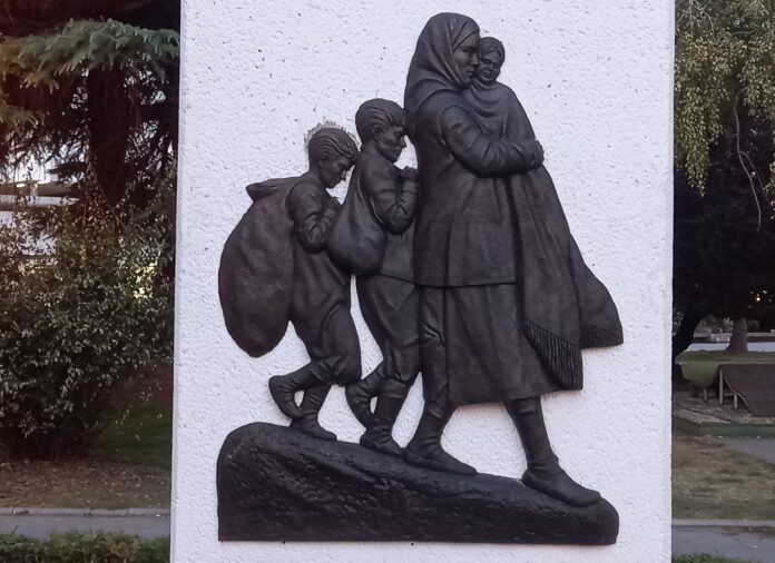 рељеф02