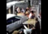 „Жардиниерите ни го спасија животот“: Пијан возач се заби во полна таверна во Солун, тројца повредени/ВИДЕО